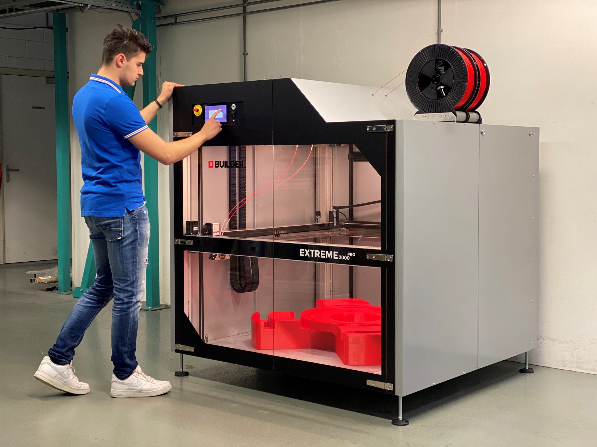 Builder Extreme 3000 PRO - Large Scale 3D Printer - 1 x 1 Meter